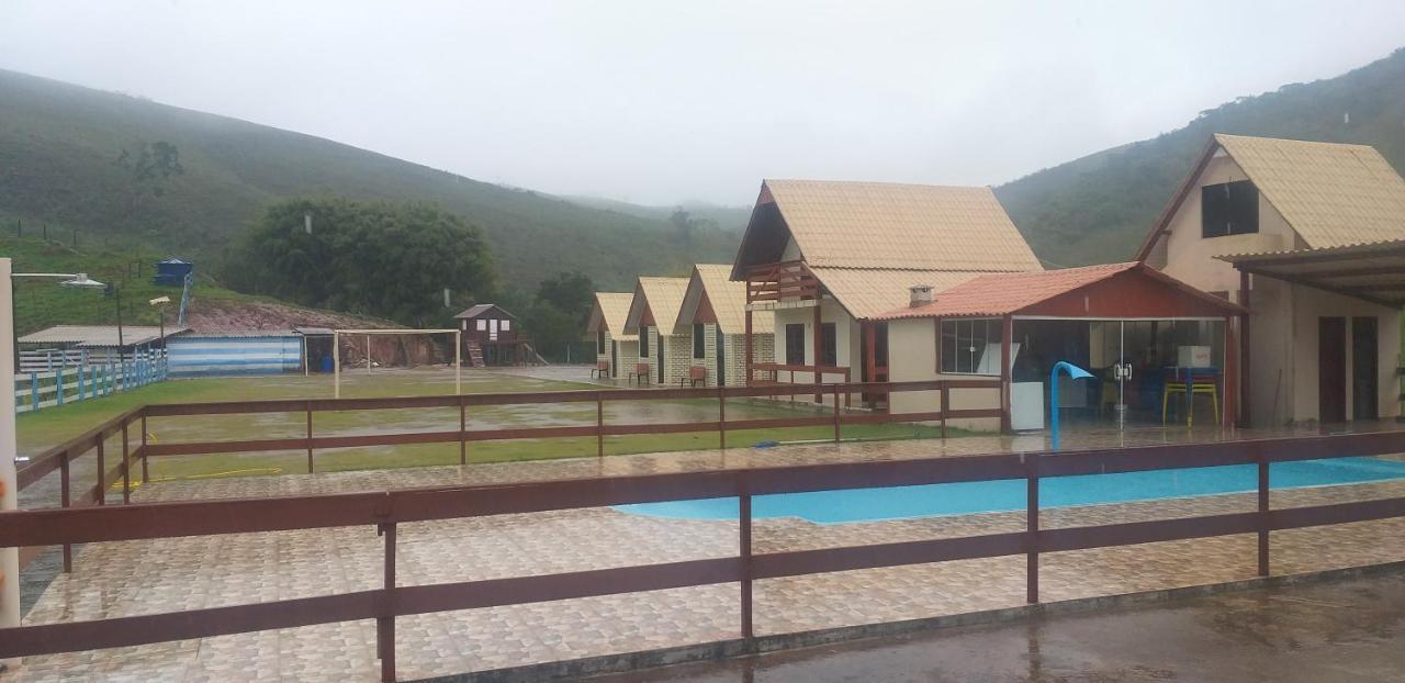 Pousada Recanto Feliz Carvalhos Mg Exterior photo